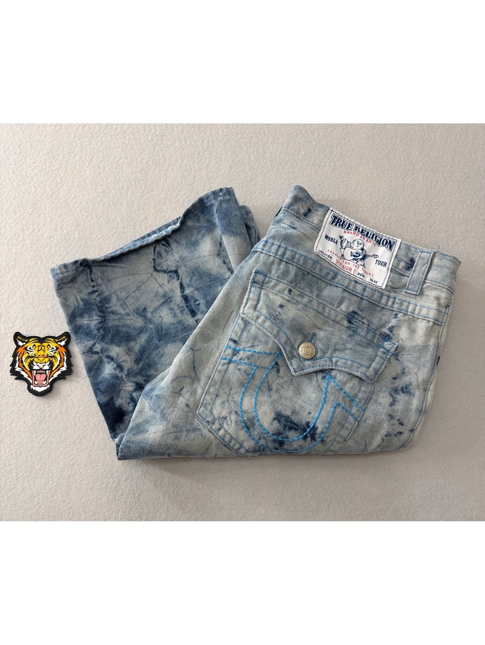 258/484 True Religion Men’s 38 Denim Shorts Blue Tie Dye Distressed USA